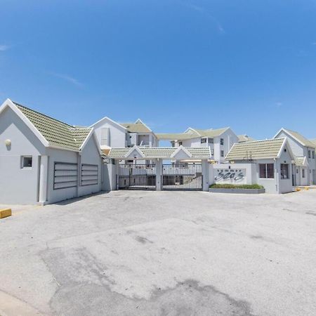 Luxury On The Beach Port Elizabeth Luaran gambar