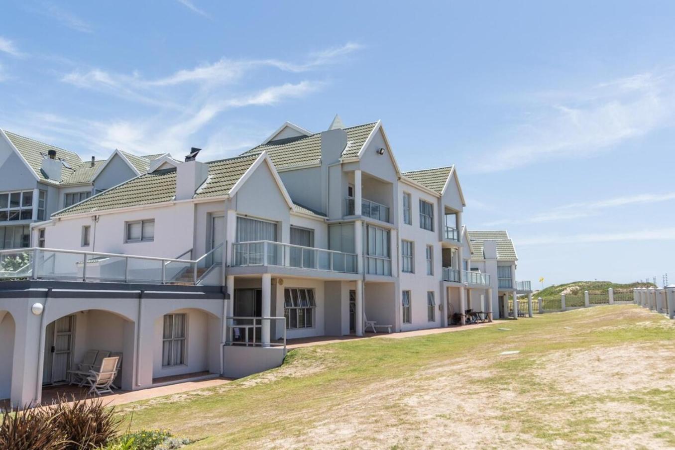 Luxury On The Beach Port Elizabeth Luaran gambar