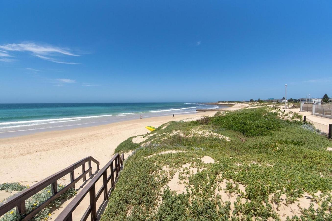 Luxury On The Beach Port Elizabeth Luaran gambar