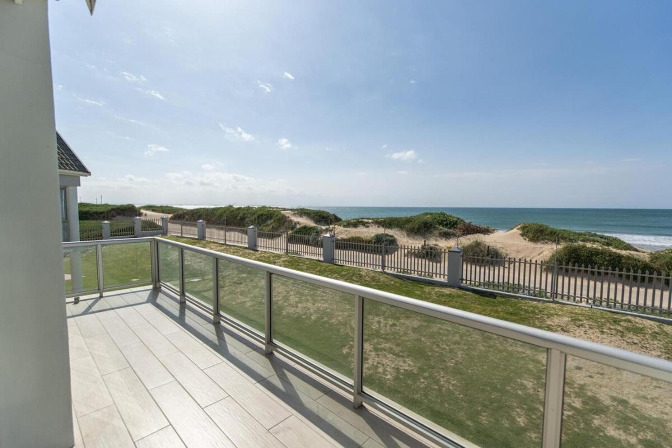 Luxury On The Beach Port Elizabeth Luaran gambar